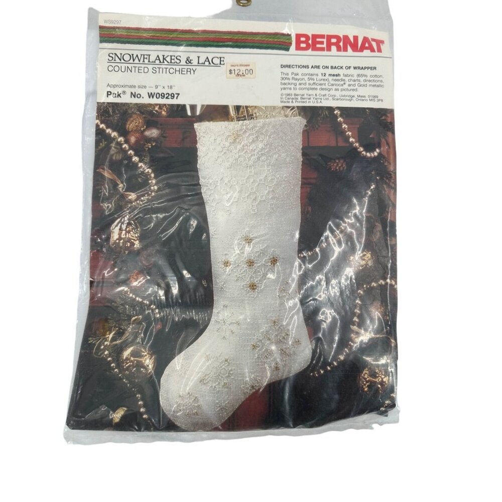 Vintage Bernat Snowflakes & Lace Counted Stitchery Christmas Stocking Kit Sealed